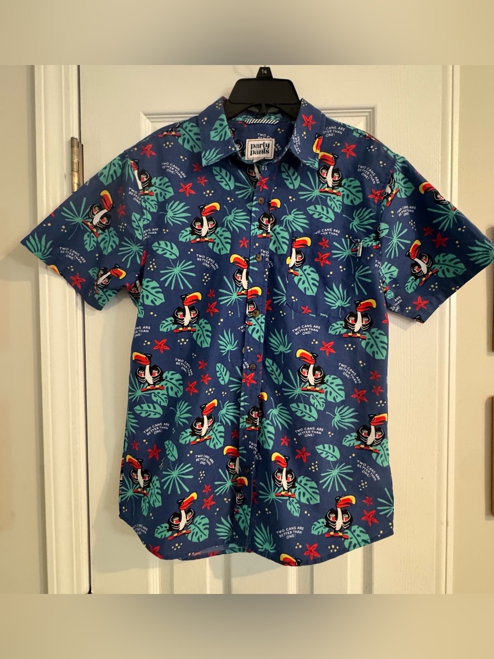 Party Pants Mens Short Sleeve Button-Down Shirt blue  Tropical Toucan Print Sz S